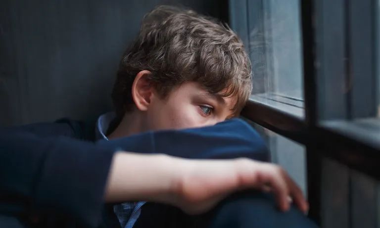 健康｜委屈、难过、就连呼吸都犯错…心理健康需正视！岛上这些资源要善用哦！！