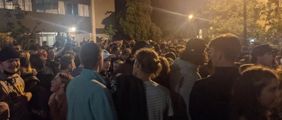 不要命??Uvic学生长周末疯狂Social,还有未成年现场被抓饮酒?!