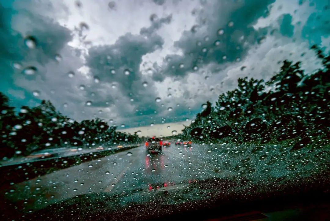 [kingsellshomes] 漫长的雨季ing，你家的窗户漏雨了吗？